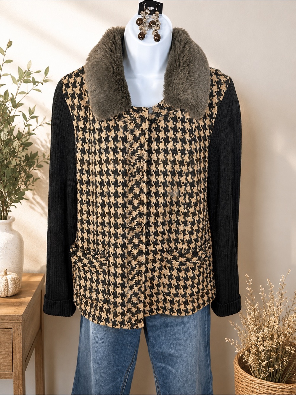 CAbi Houndstooth With Removable Faux Fur Collar Cardigan Jacket Black Tan